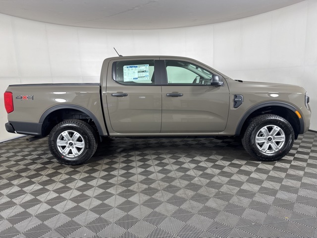 2025 Ford Ranger XL photo 2