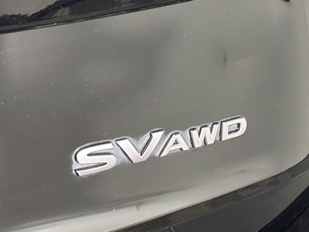 2024 Nissan Rogue SV photo 18