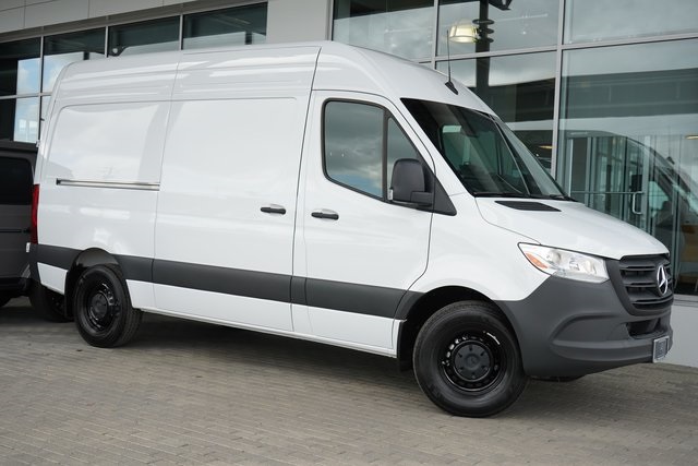 2025 Mercedes-Benz Sprinter Cargo Van