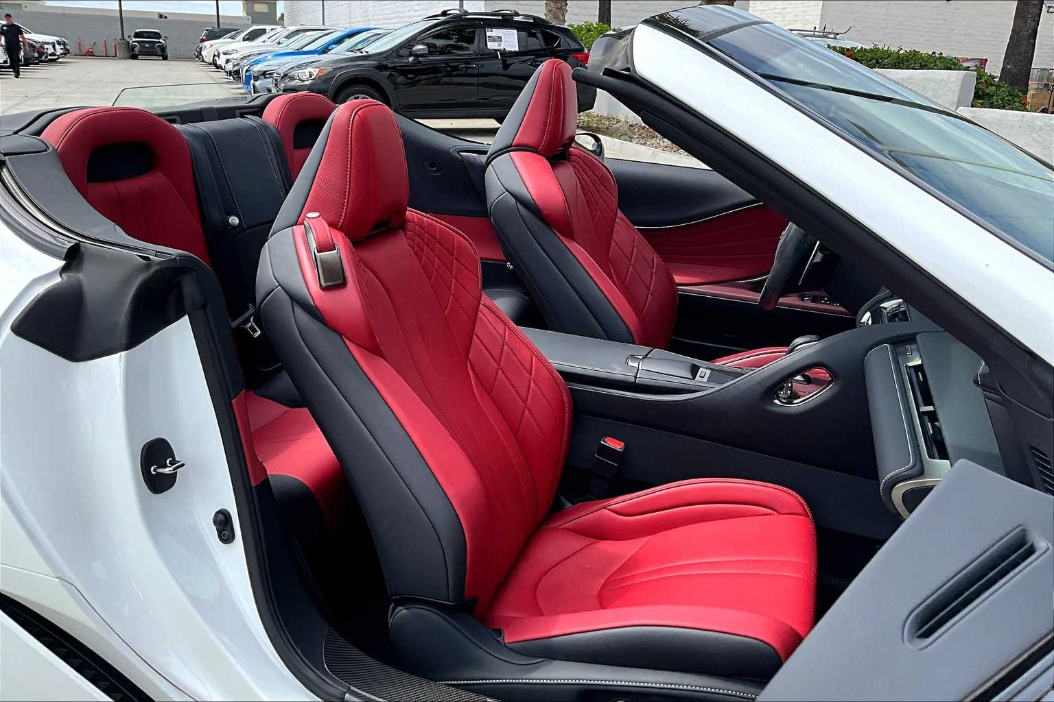 2021 Lexus LC 500 photo 8