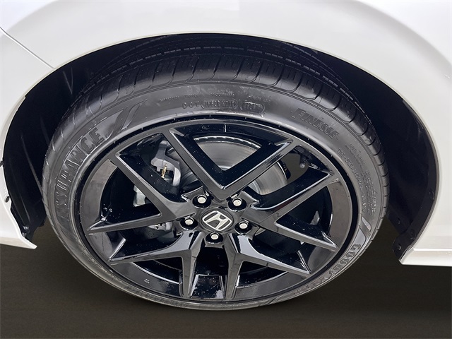 2026 Honda Civic Hybrid Sport photo 9