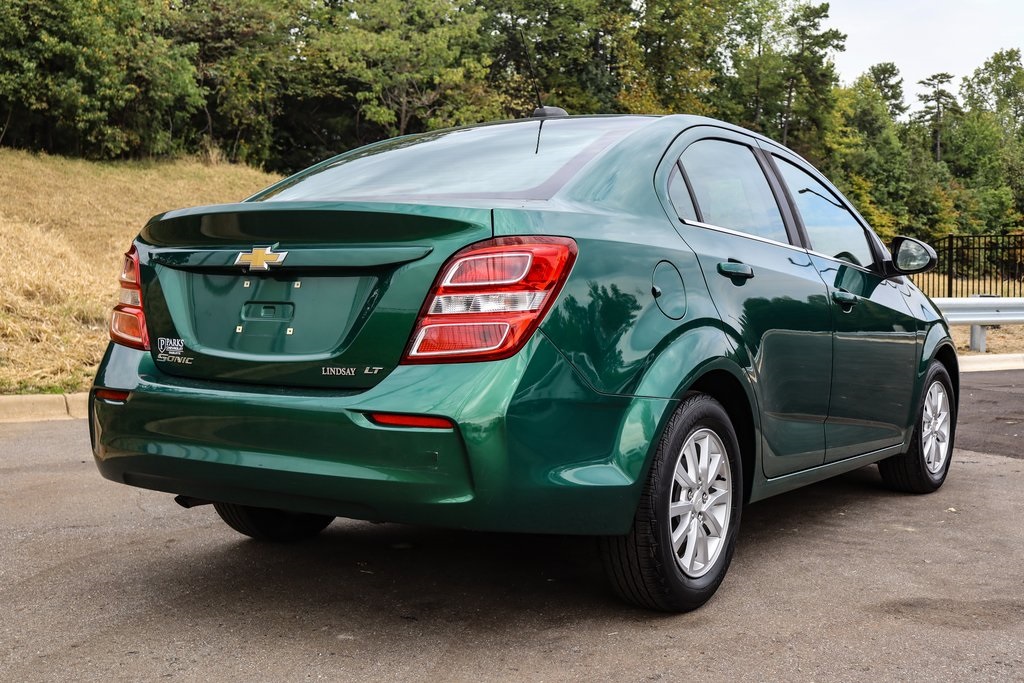 2018 Chevrolet Sonic LT photo 3