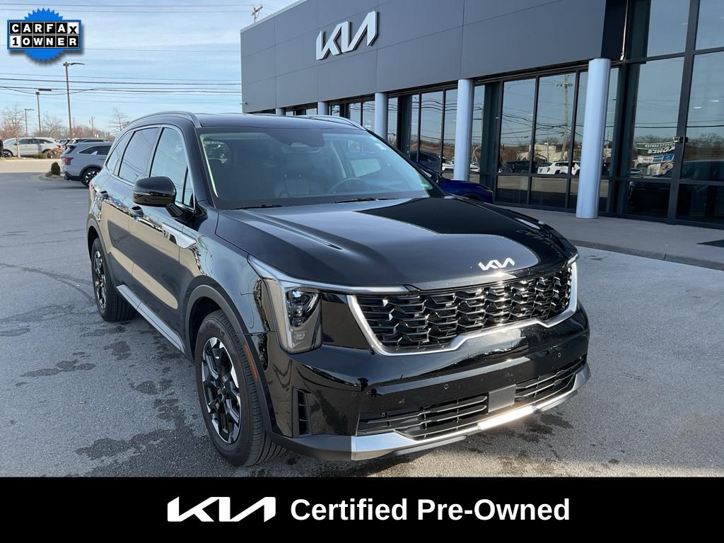 2025 Kia Sorento S's photo