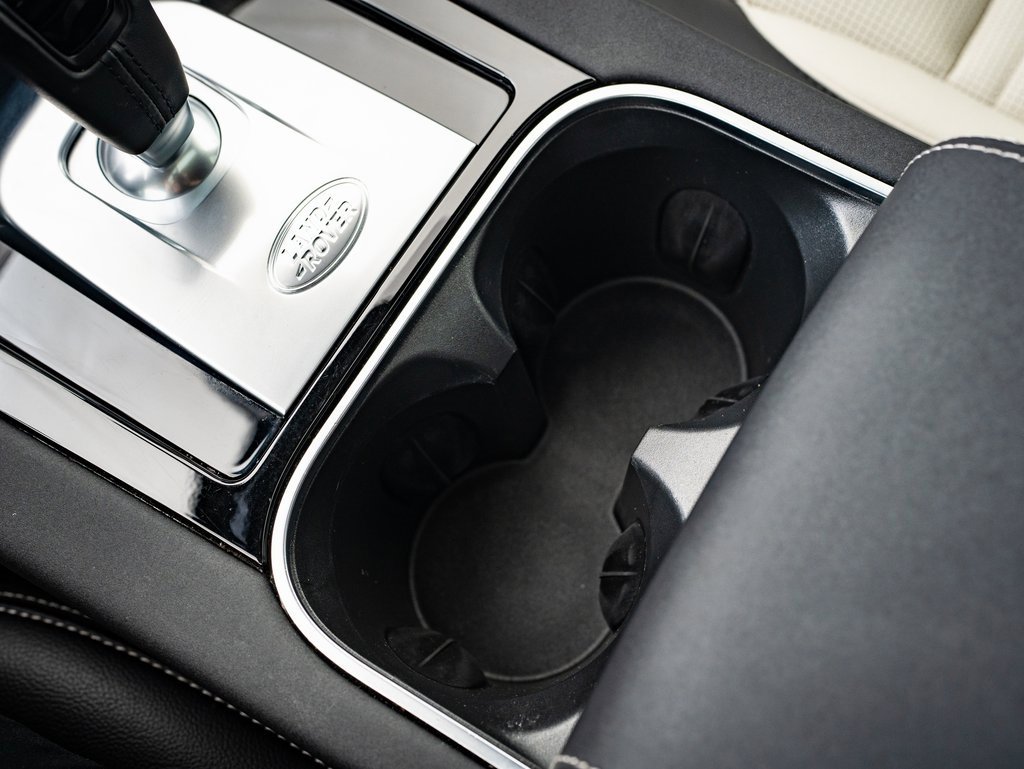 2023 Land Rover Discovery Sport S R-Dynamic photo 22