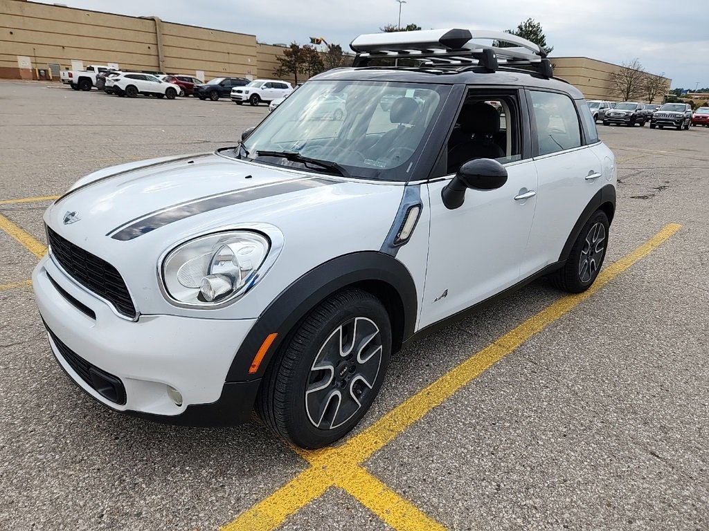 2011 Mini Countryman S photo 3