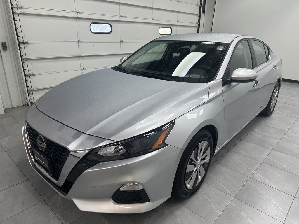 2022 Nissan Altima 2.5 S photo 2