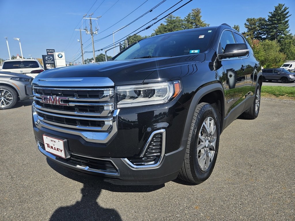 2023 Gmc Acadia SLE photo 2