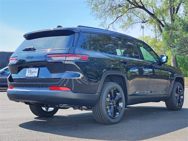 2025 Jeep Grand Cherokee Laredo Altitude photo 7