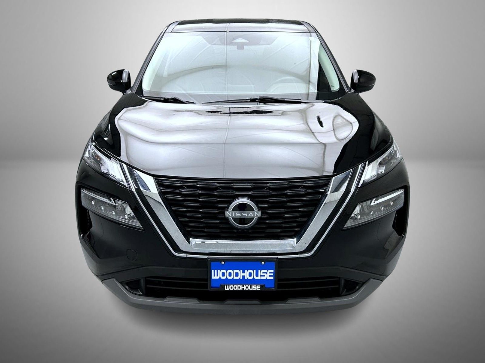 2023 Nissan Rogue SV photo 2