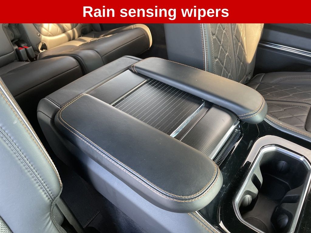 2024 Jeep Grand Wagoneer III photo 35