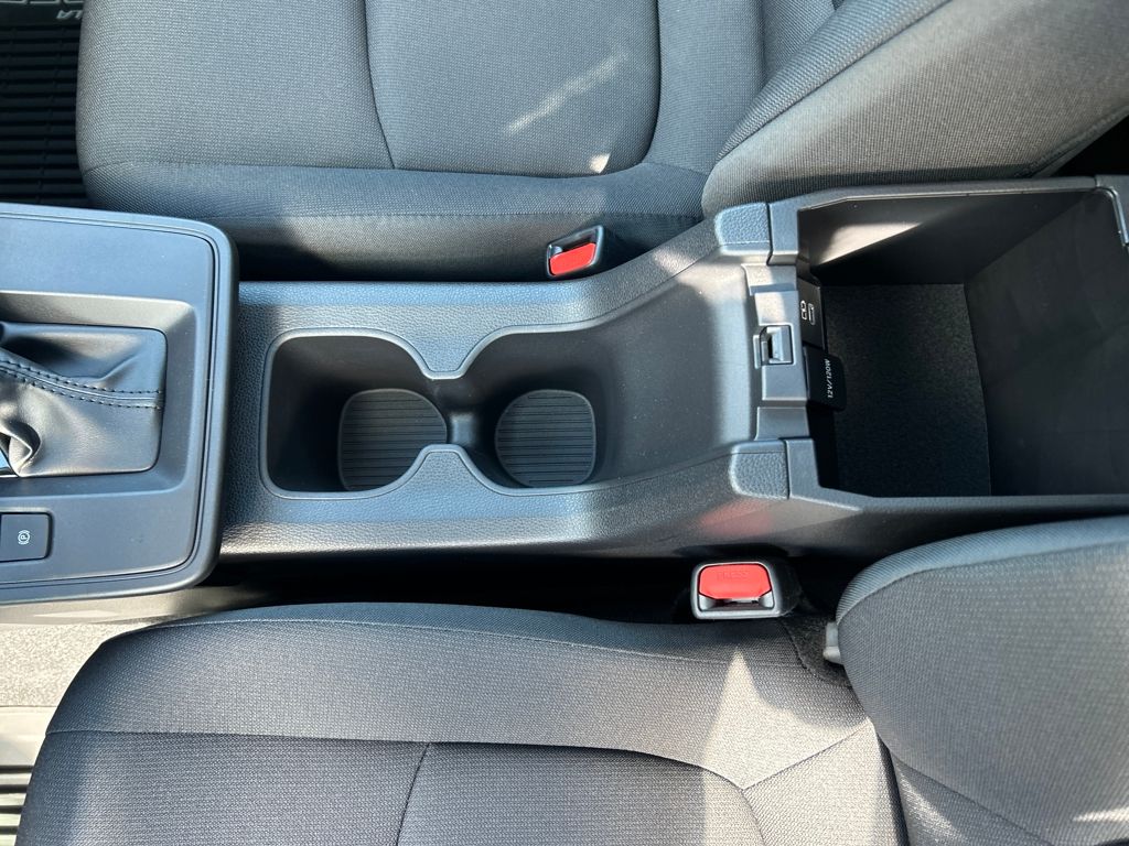 2026 Toyota Corolla Cross LE photo 26