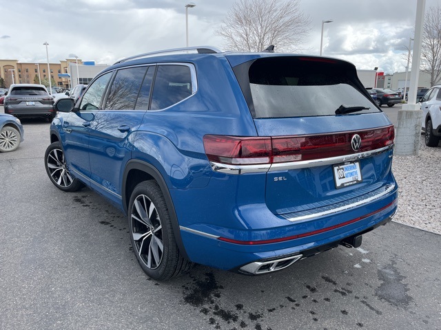 2025 Volkswagen Atlas SEL Premium R-Line photo 2