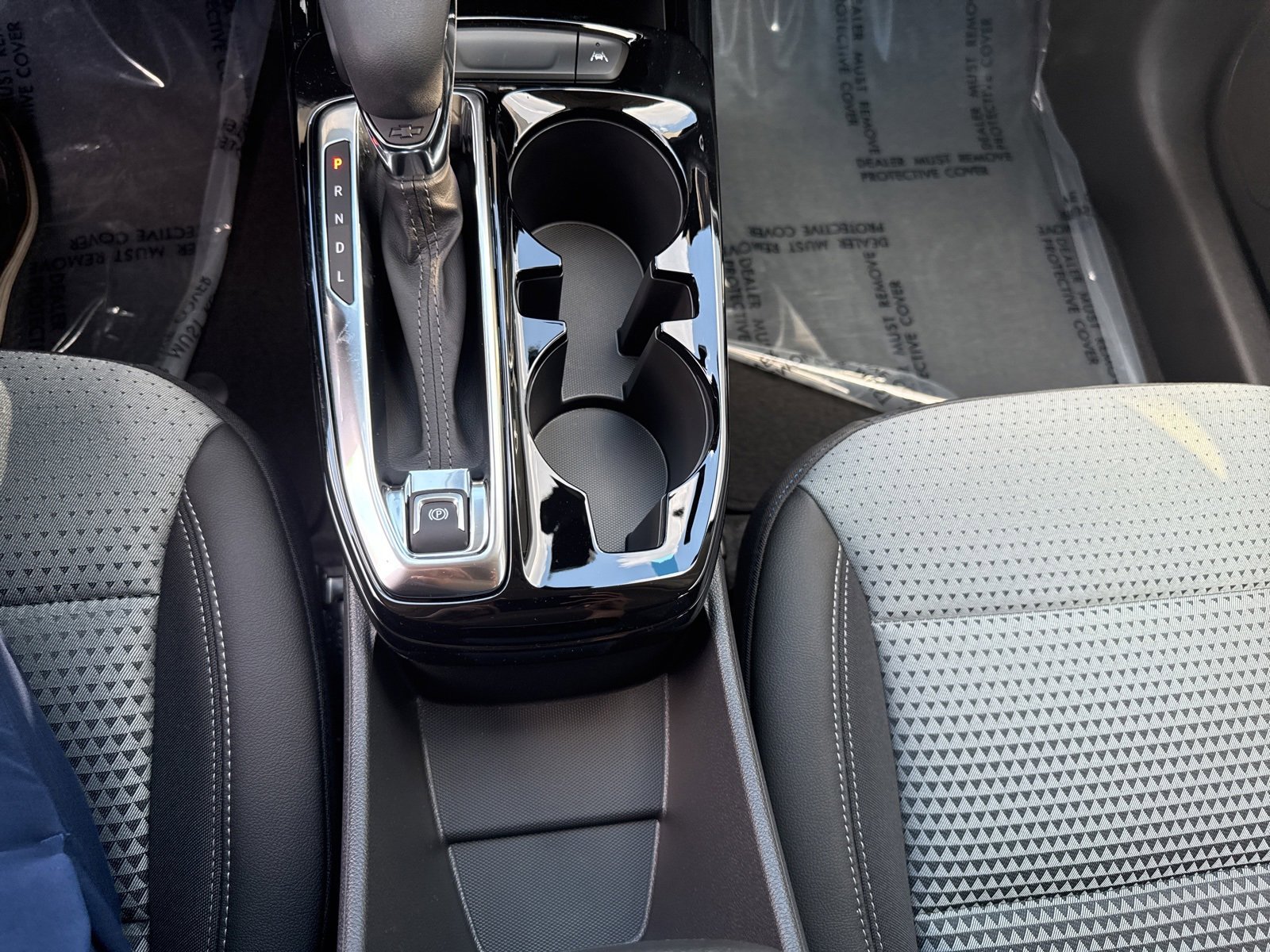 2025 Chevrolet Trax LT photo 20