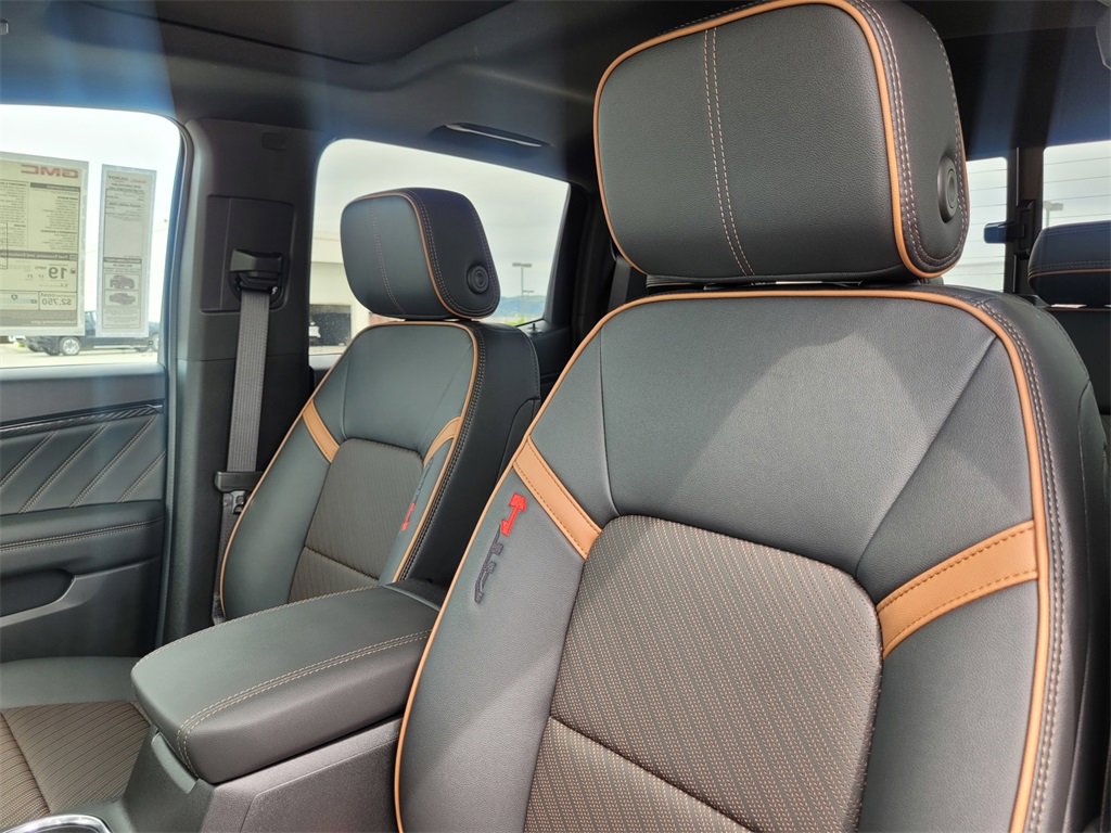 2025 Gmc Canyon AT4 photo 7