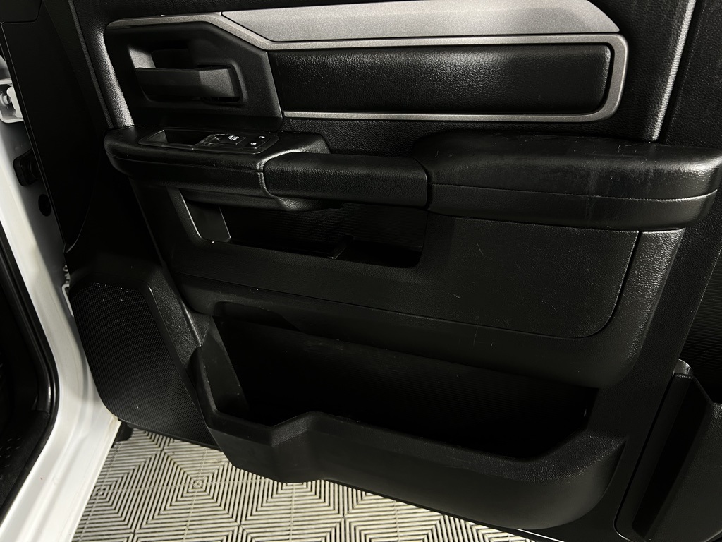 2022 Ram 2500 Tradesman photo 24