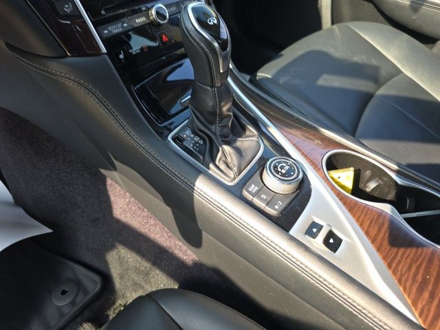 2018 Infiniti Q50 3.0t LUXE photo 18