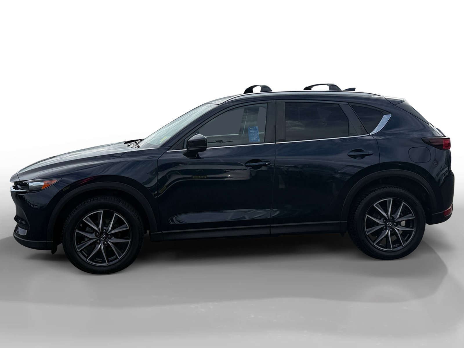 2018 Mazda CX-5 Touring photo 2