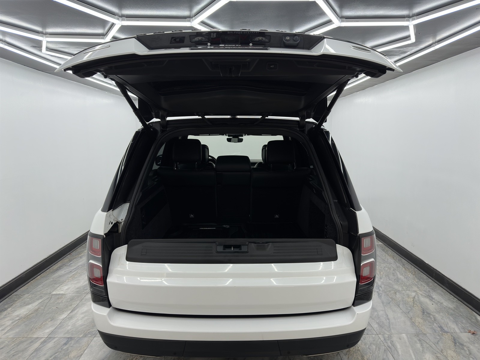 2019 Land Rover Range Rover SuperCharged photo 4