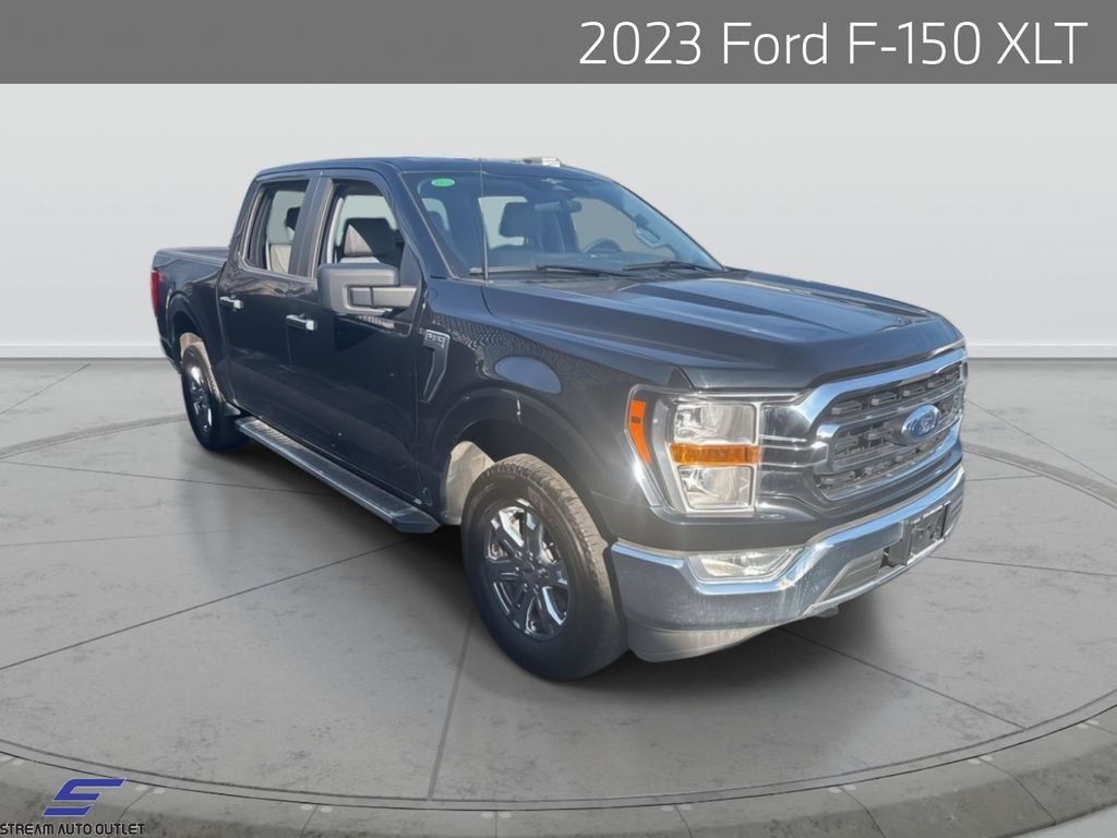 2023 Ford F-150 XLT's photo