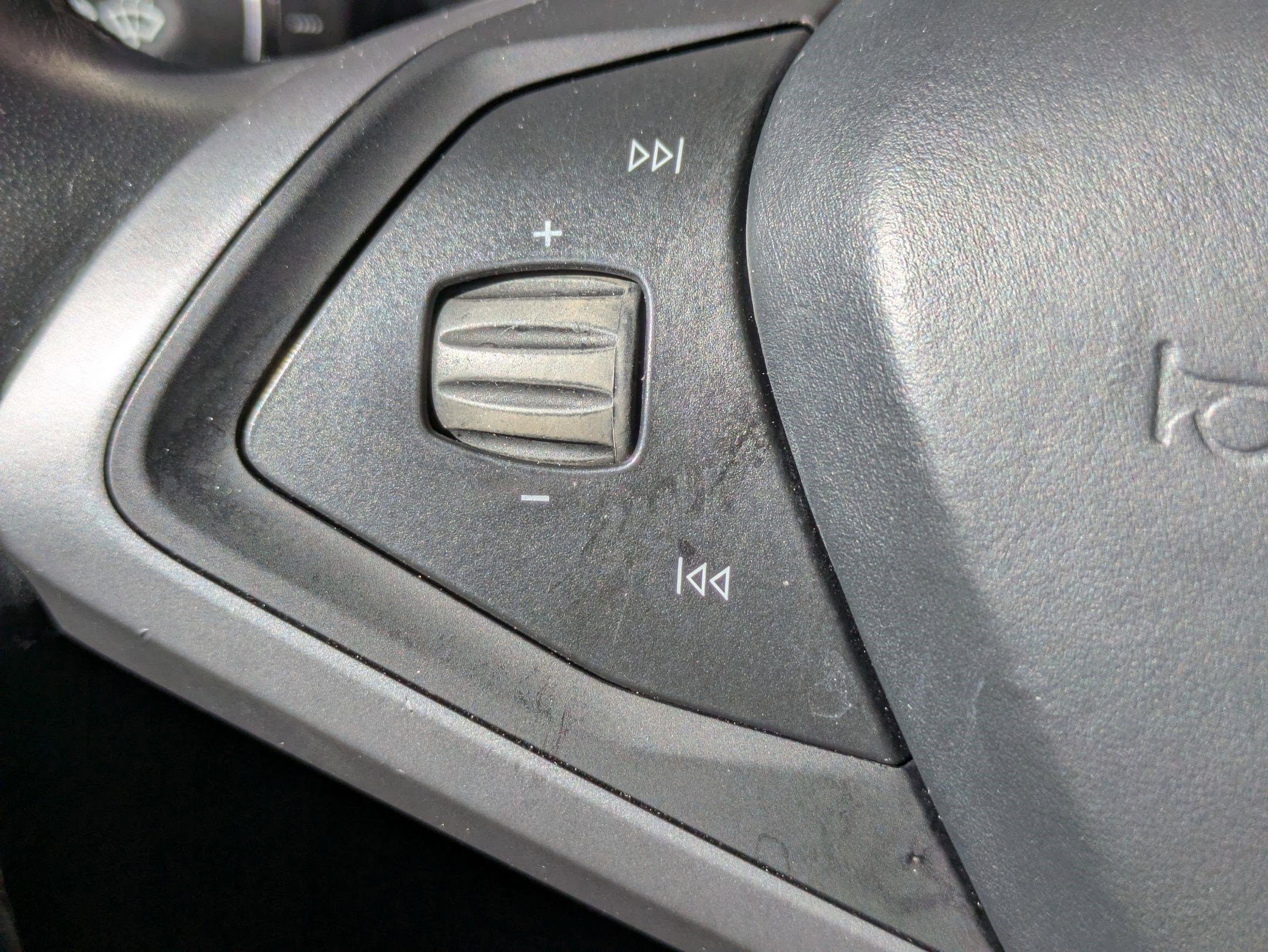 2018 Tesla Model X 100D photo 14