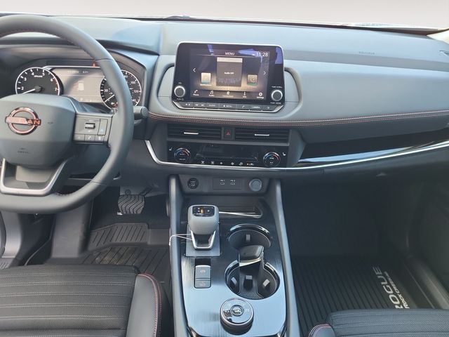 2026 Nissan Rogue SV photo 14
