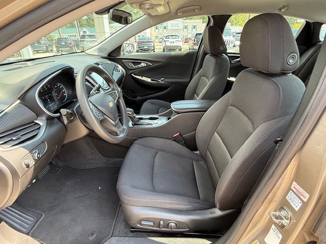 2022 Chevrolet Malibu 1LT photo 11