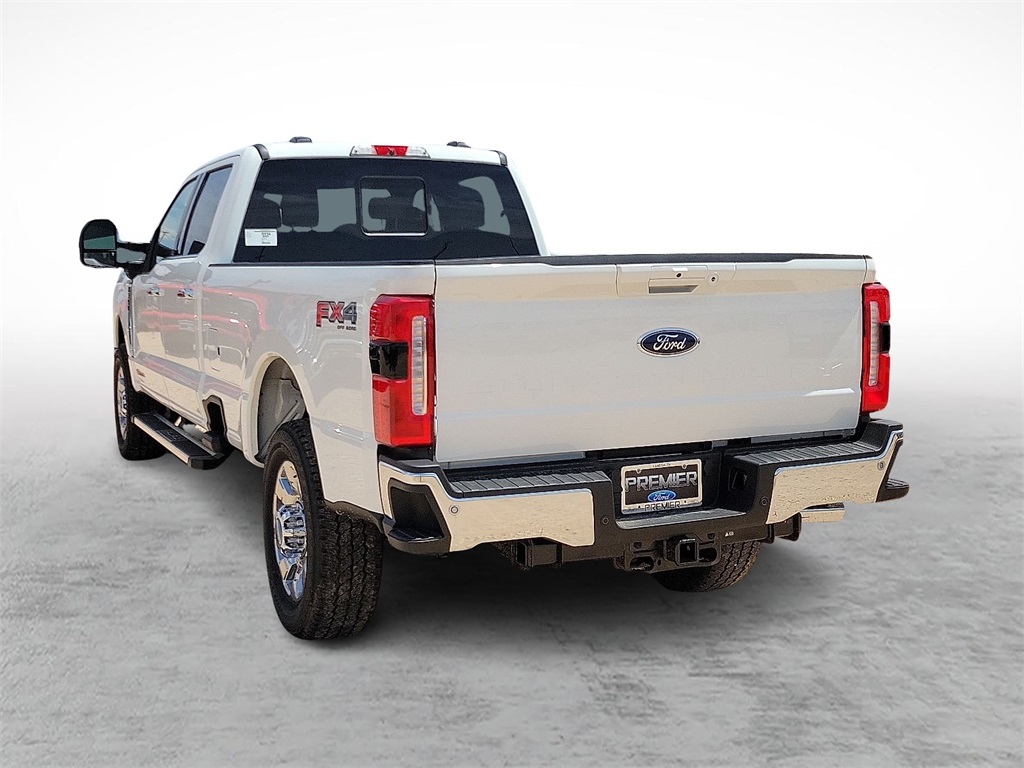 2025 Ford F-350 photo 8
