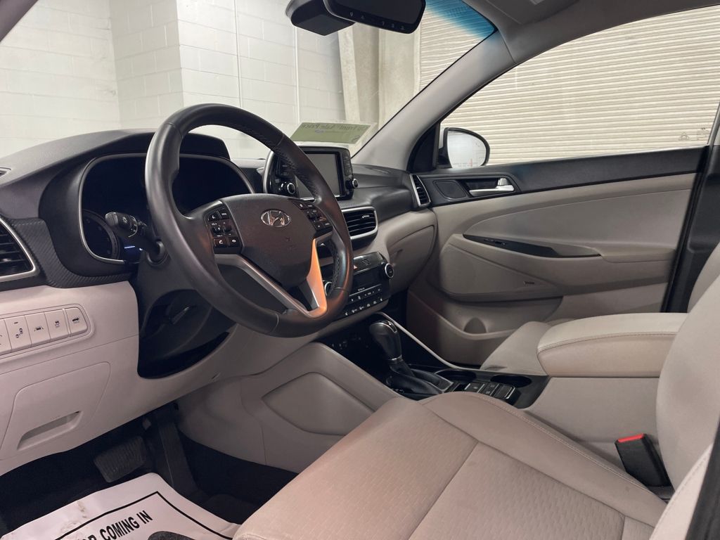 2021 Hyundai Tucson Sport photo 3