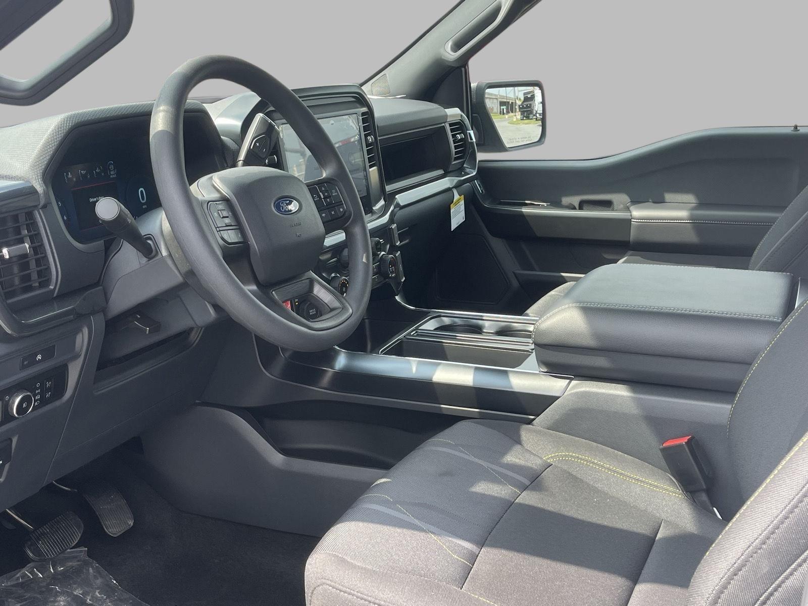 2025 Ford F-150 STX photo 20