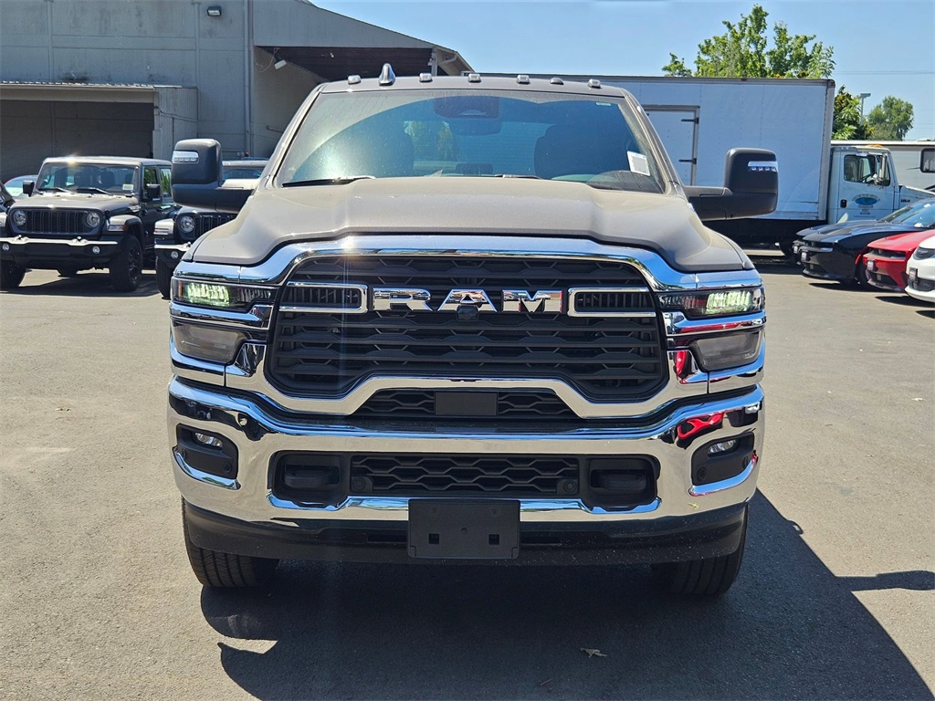 2025 Ram 2500 Big Horn photo 2