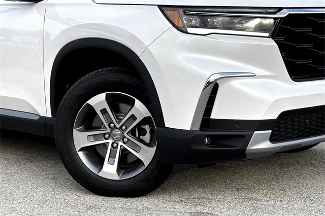 2025 Honda Pilot EX-L photo 2