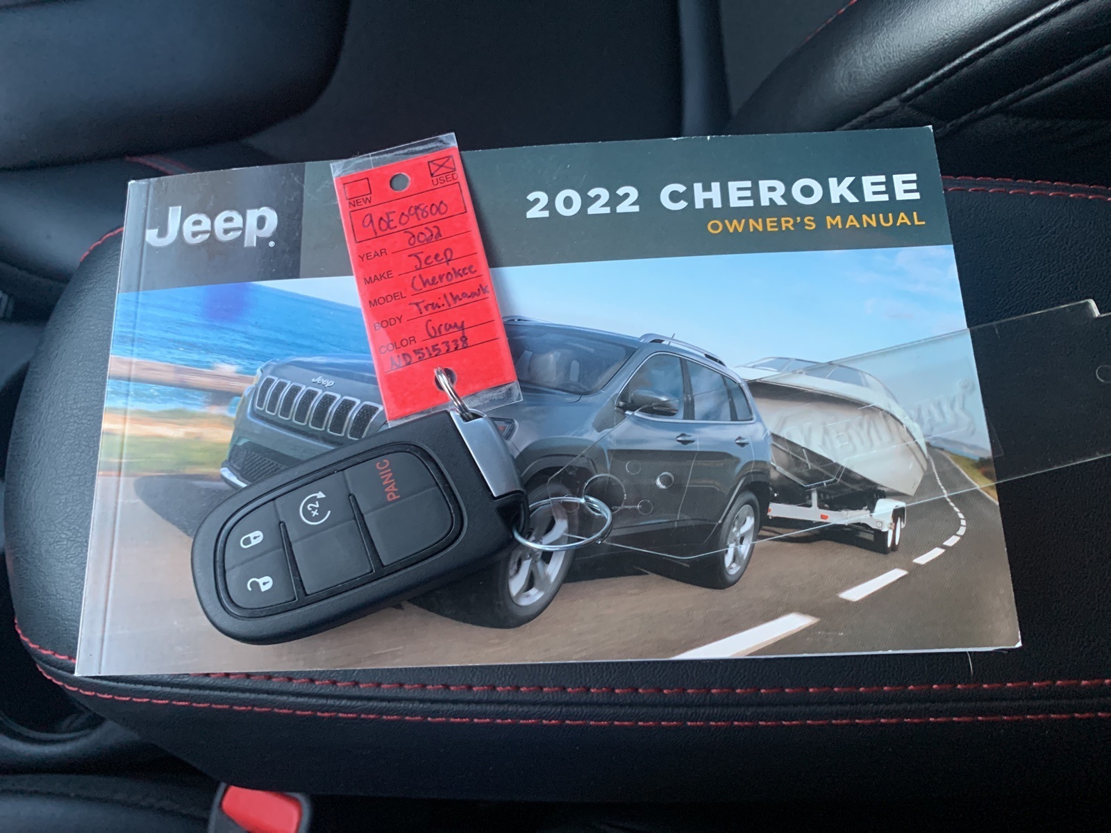 2022 Jeep Cherokee Trailhawk photo 25