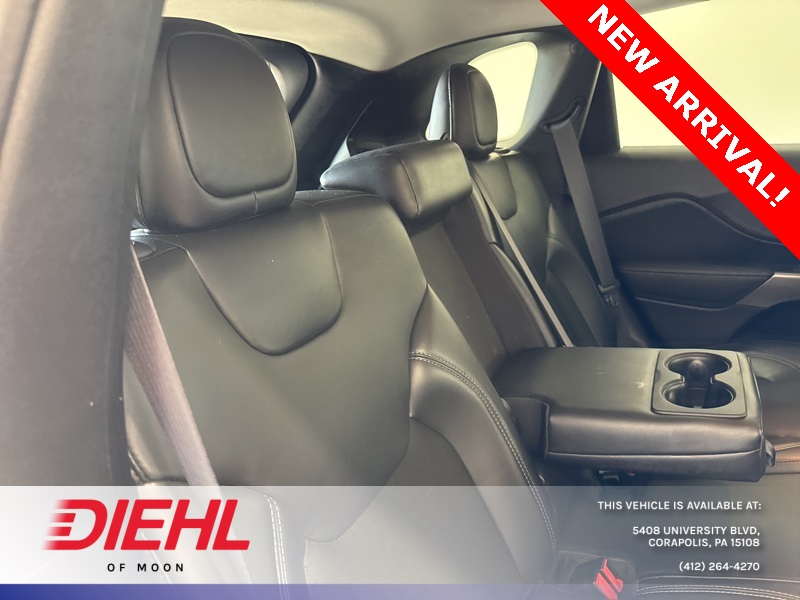 2020 Jeep Cherokee Latitude Sport photo 11