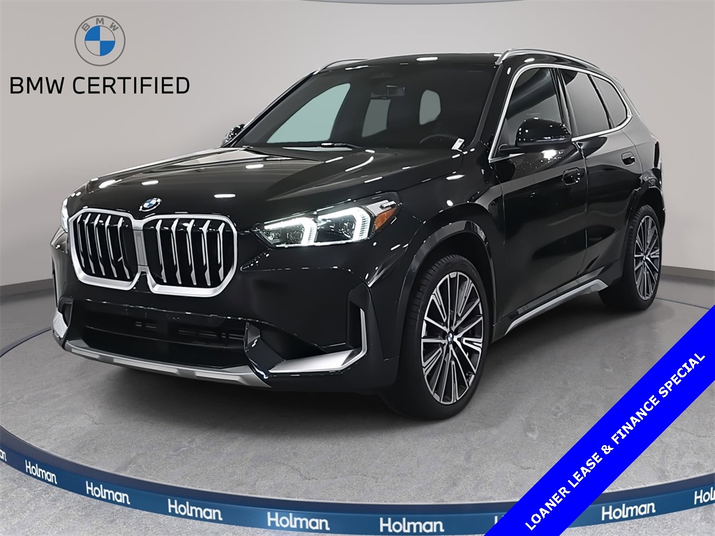 2025 BMW X1 28i's photo