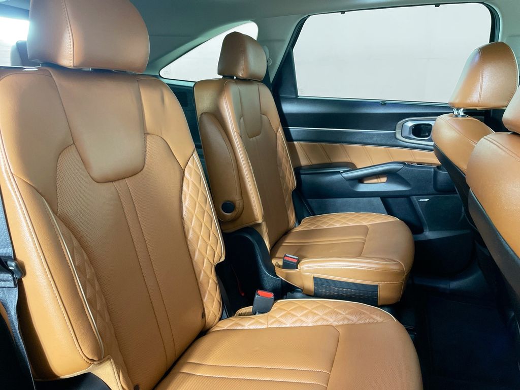 2023 Kia Sorento X-Line SX Prestige photo 27