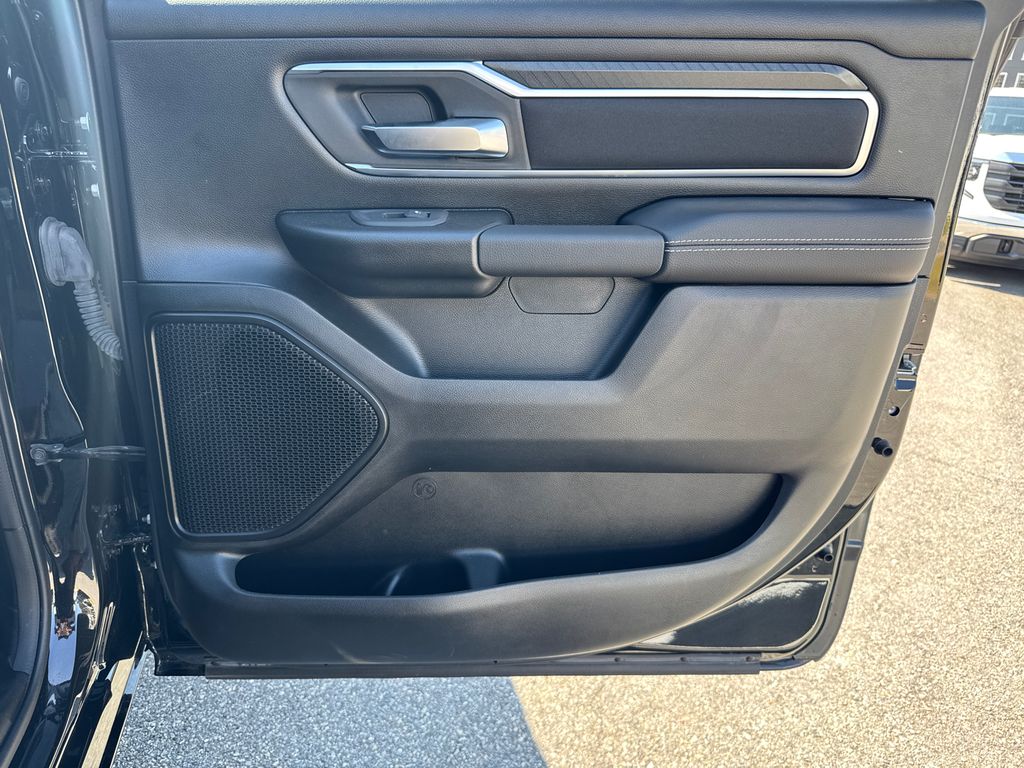 2025 Ram 1500 Big Horn Lone Star photo 16