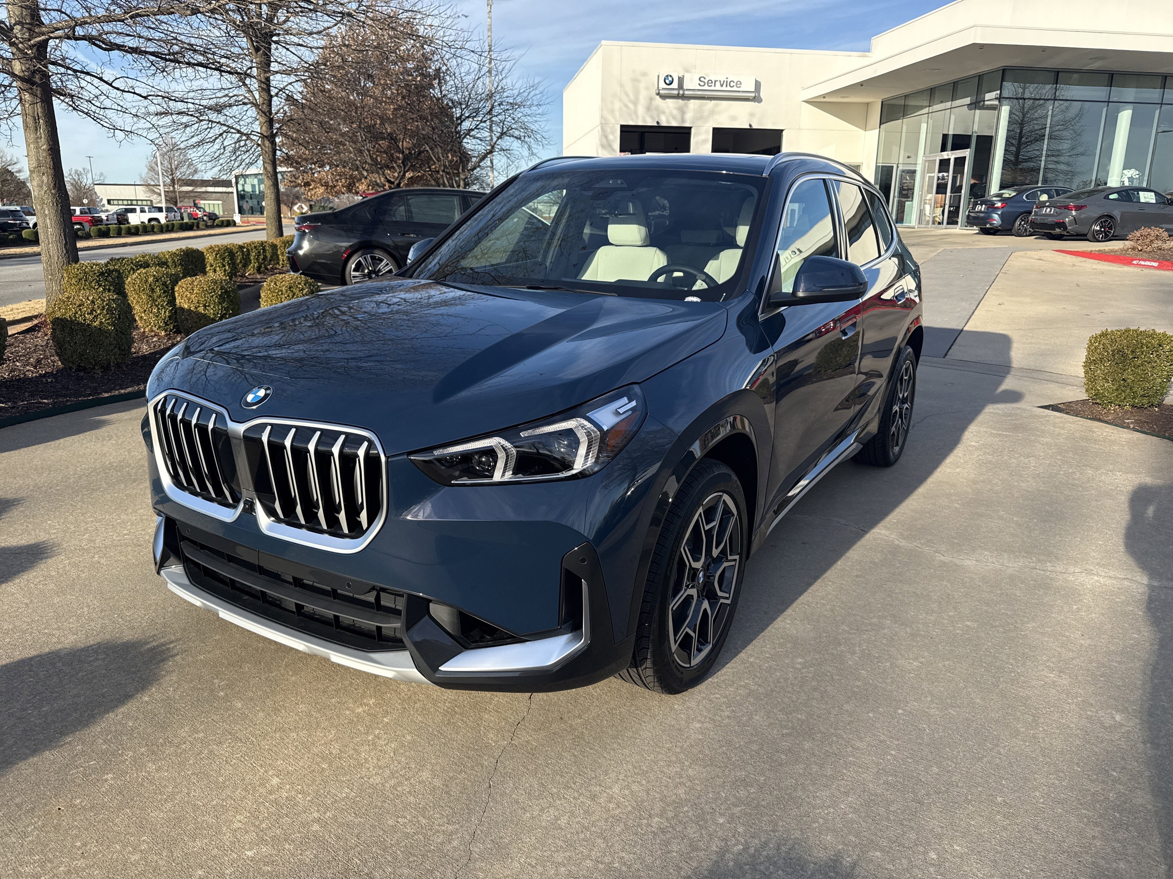 2026 BMW X1 28i's photo