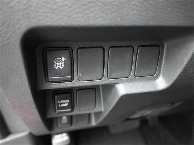 2026 Nissan Frontier Crew Cab SV photo 19