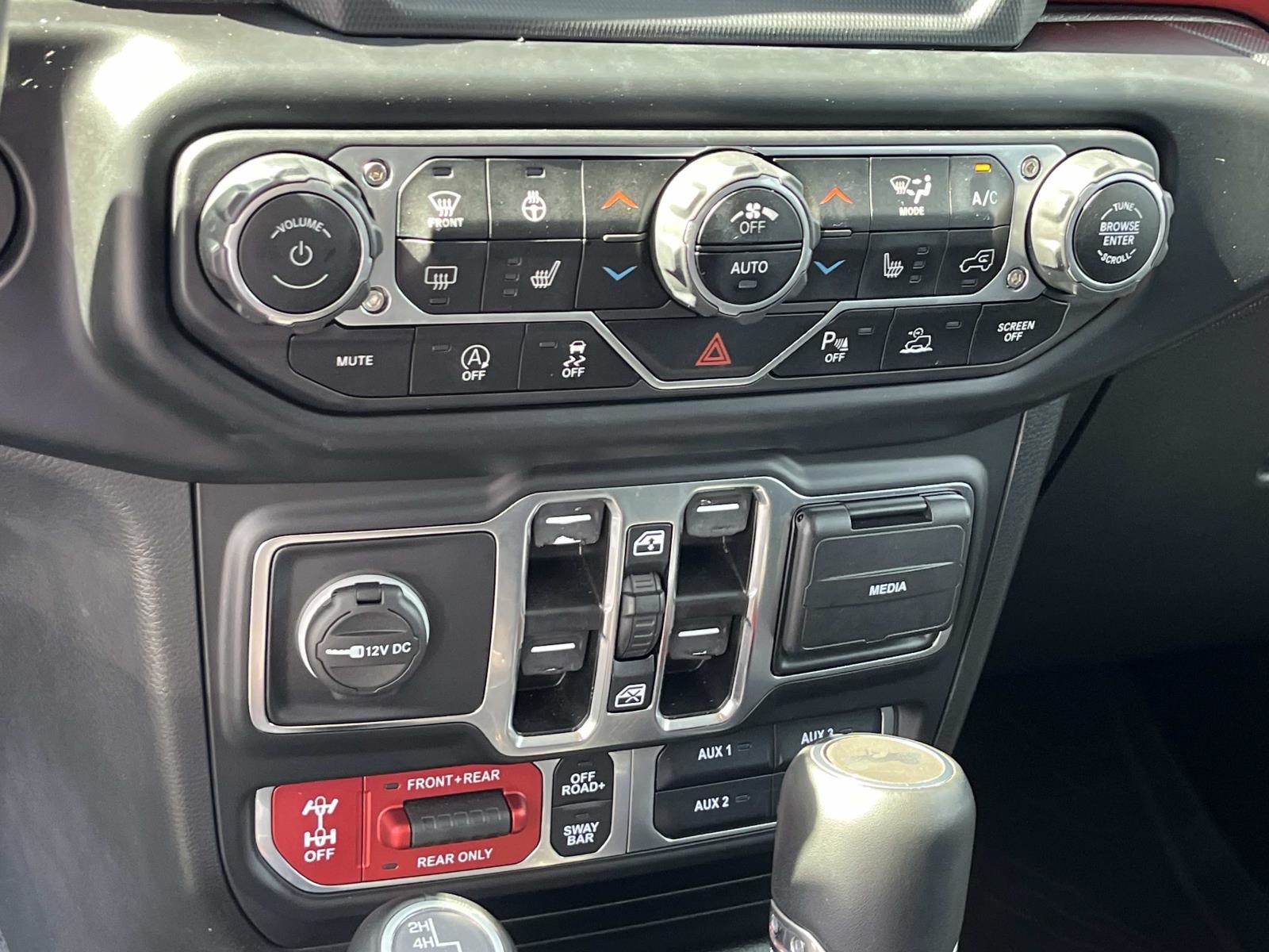 2022 Jeep Wrangler Unlimited Rubicon photo 30