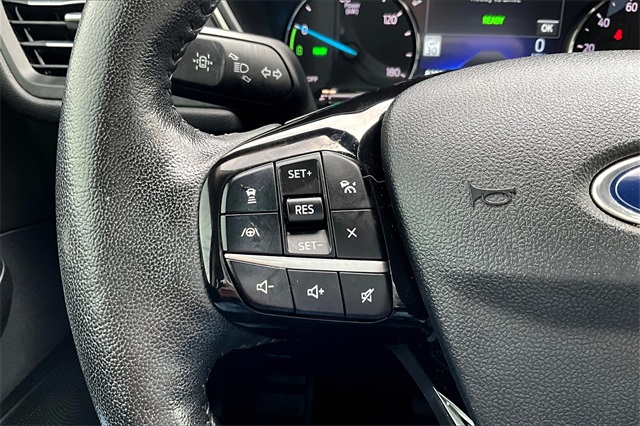 2021 Ford Escape Hybrid SEL photo 16