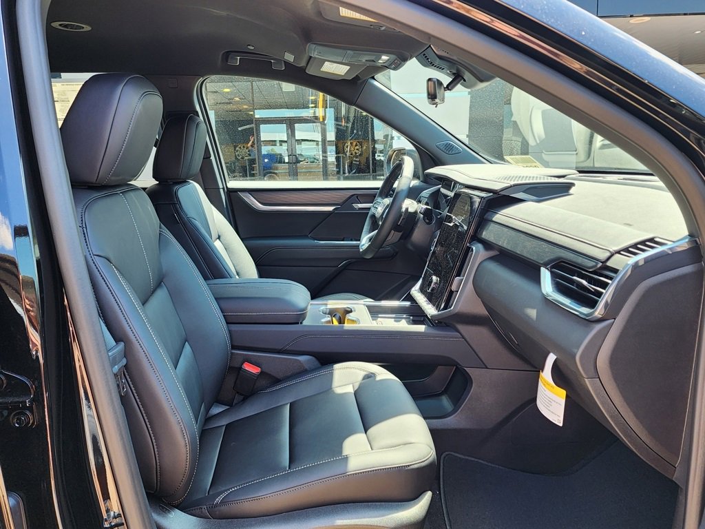 2026 Gmc Acadia Elevation photo 38