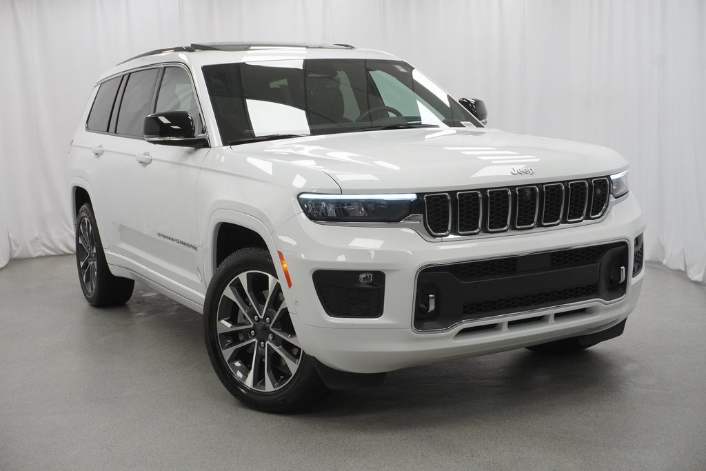 2024 Jeep Grand Cherokee Overland photo 7