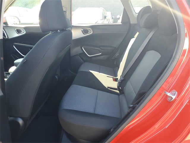 2023 Kia Soul LX photo 12
