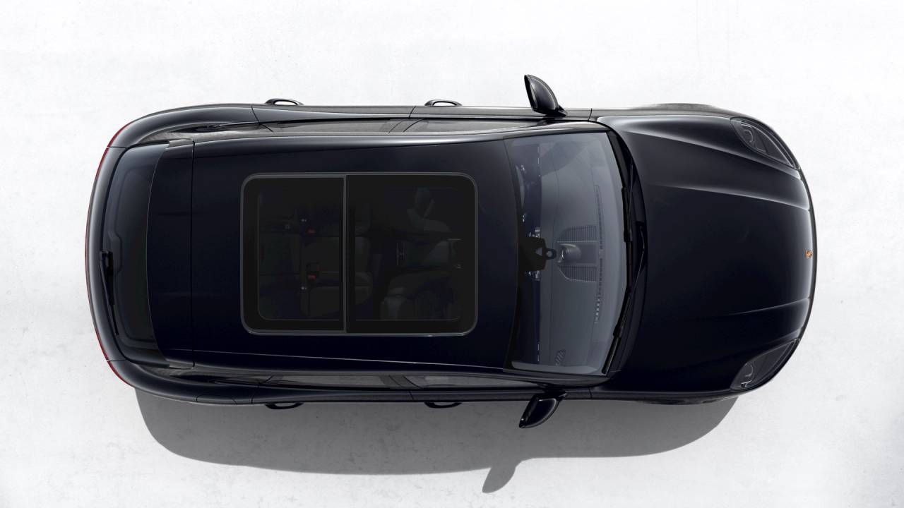 2026 Porsche Macan T photo 4