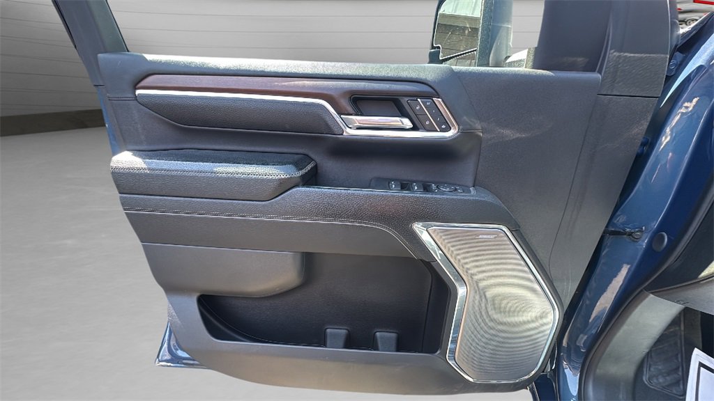 2024 Gmc Sierra 2500 Denali photo 21
