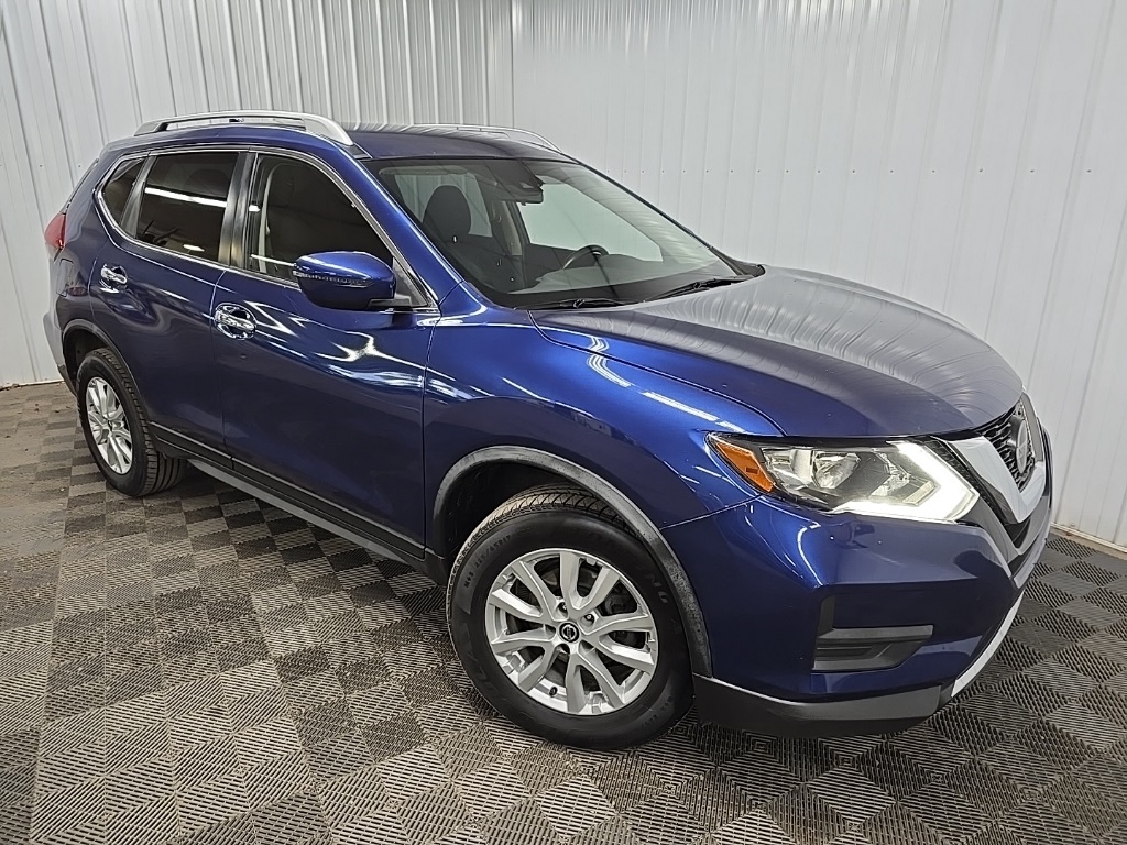 2019 Nissan Rogue SV photo 7