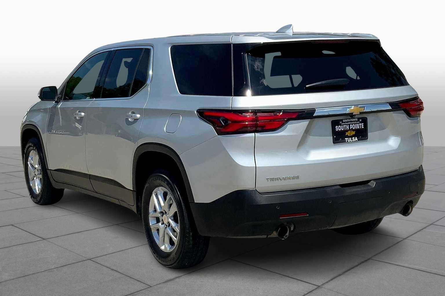 2022 Chevrolet Traverse L photo 10