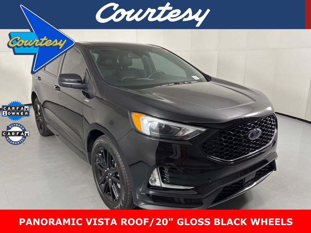 2022 Ford Edge ST-Line's photo