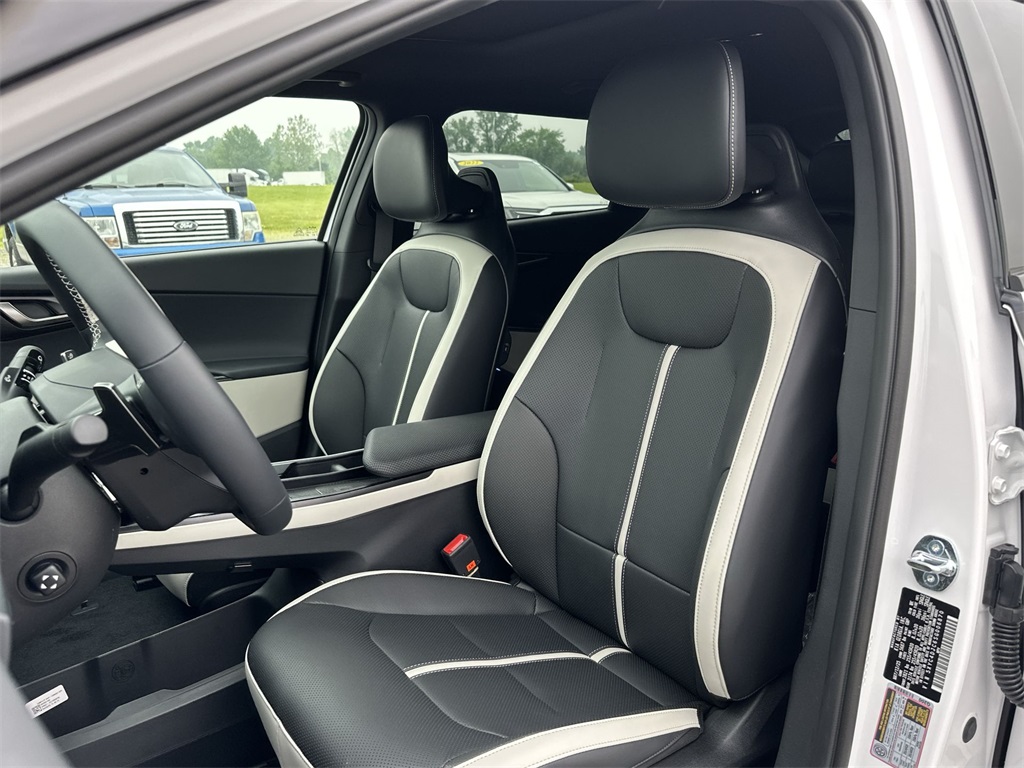 2025 Kia EV6 GT-Line photo 11