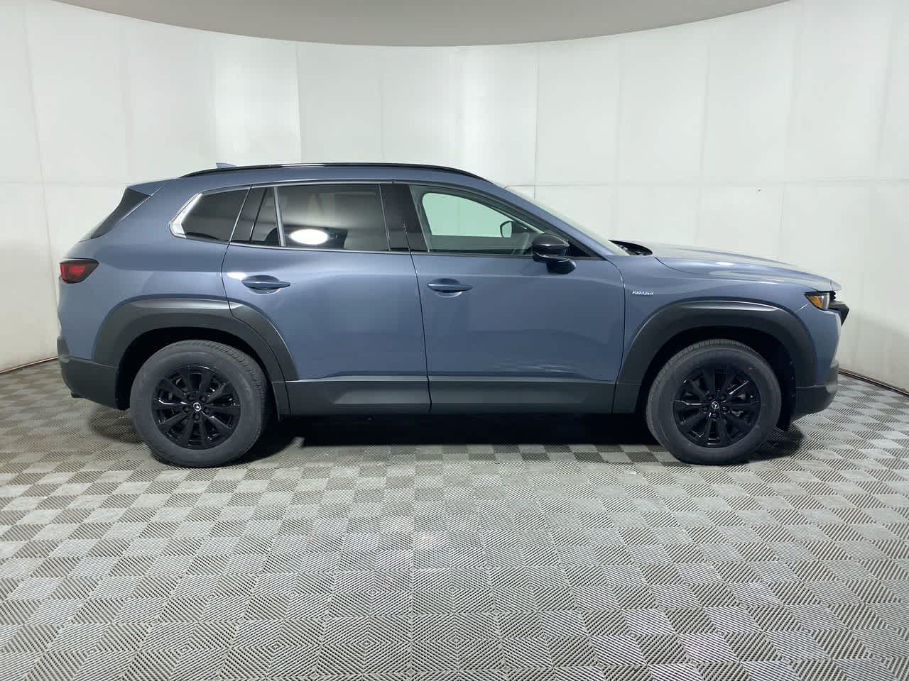 2025 Mazda CX-50 Premium photo 9